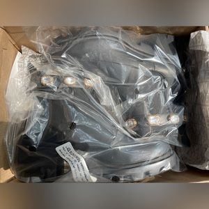 Steve Madden Amulet boots size 10